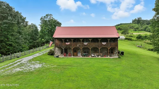 $589,000 | 9360 Middle Wallens Creek Road, Jonesville, VA 24263