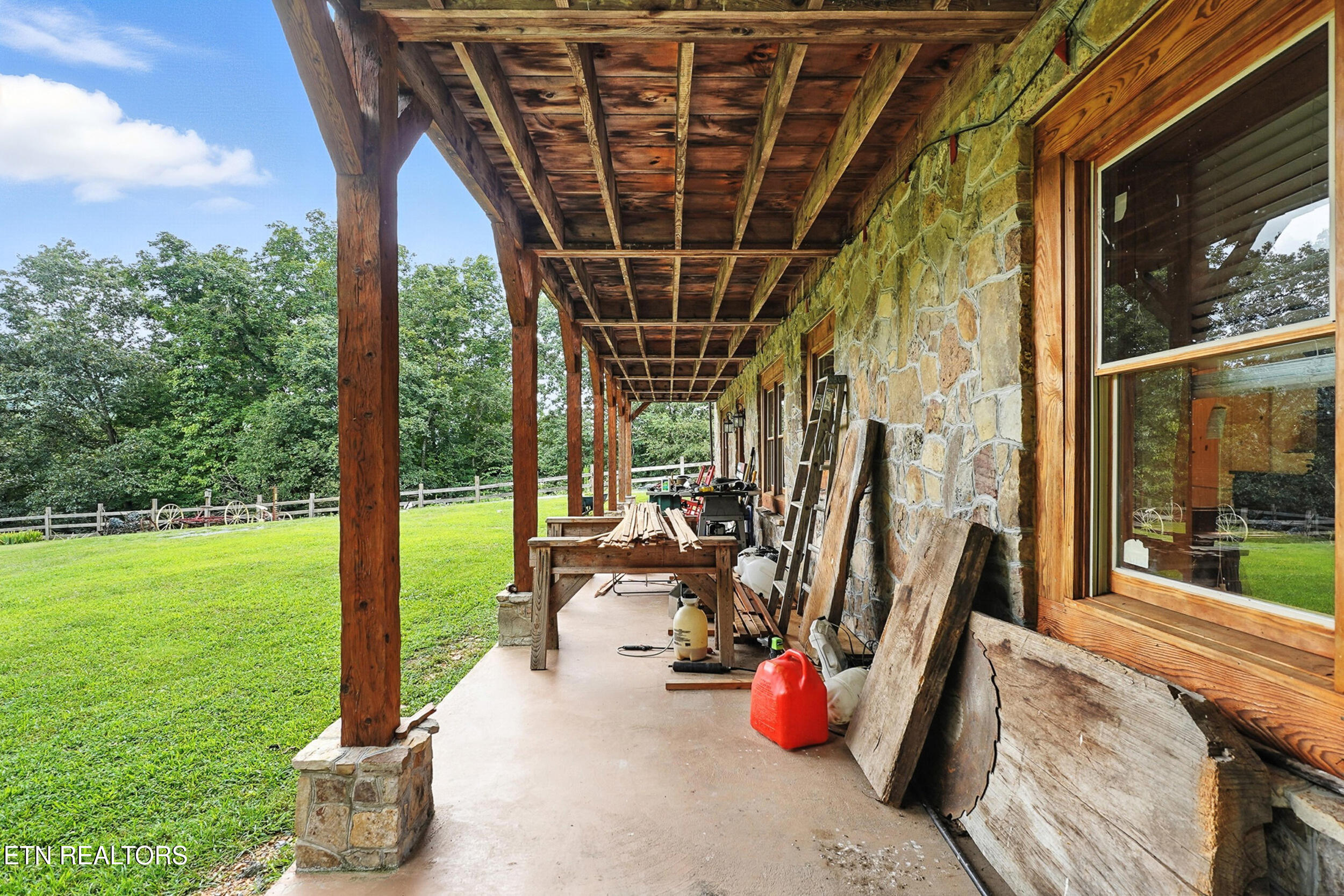 9360 Middle Wallens Creek Road Jonesville, VA 24263 - Photo 48 of 51 IMG_0077