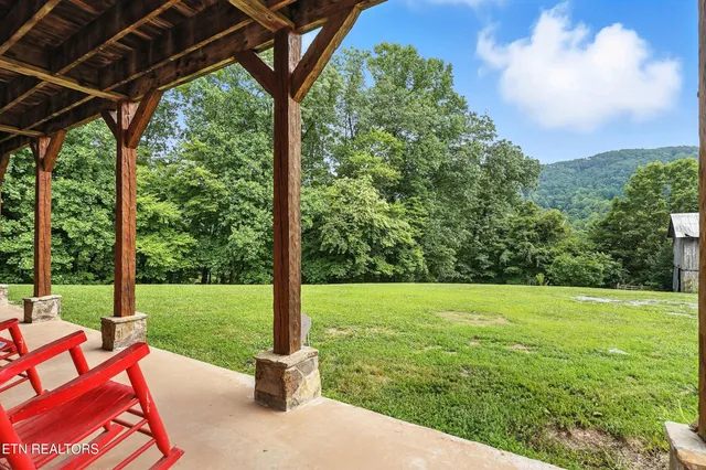 $589,000 | 9360 Middle Wallens Creek Road, Jonesville, VA 24263