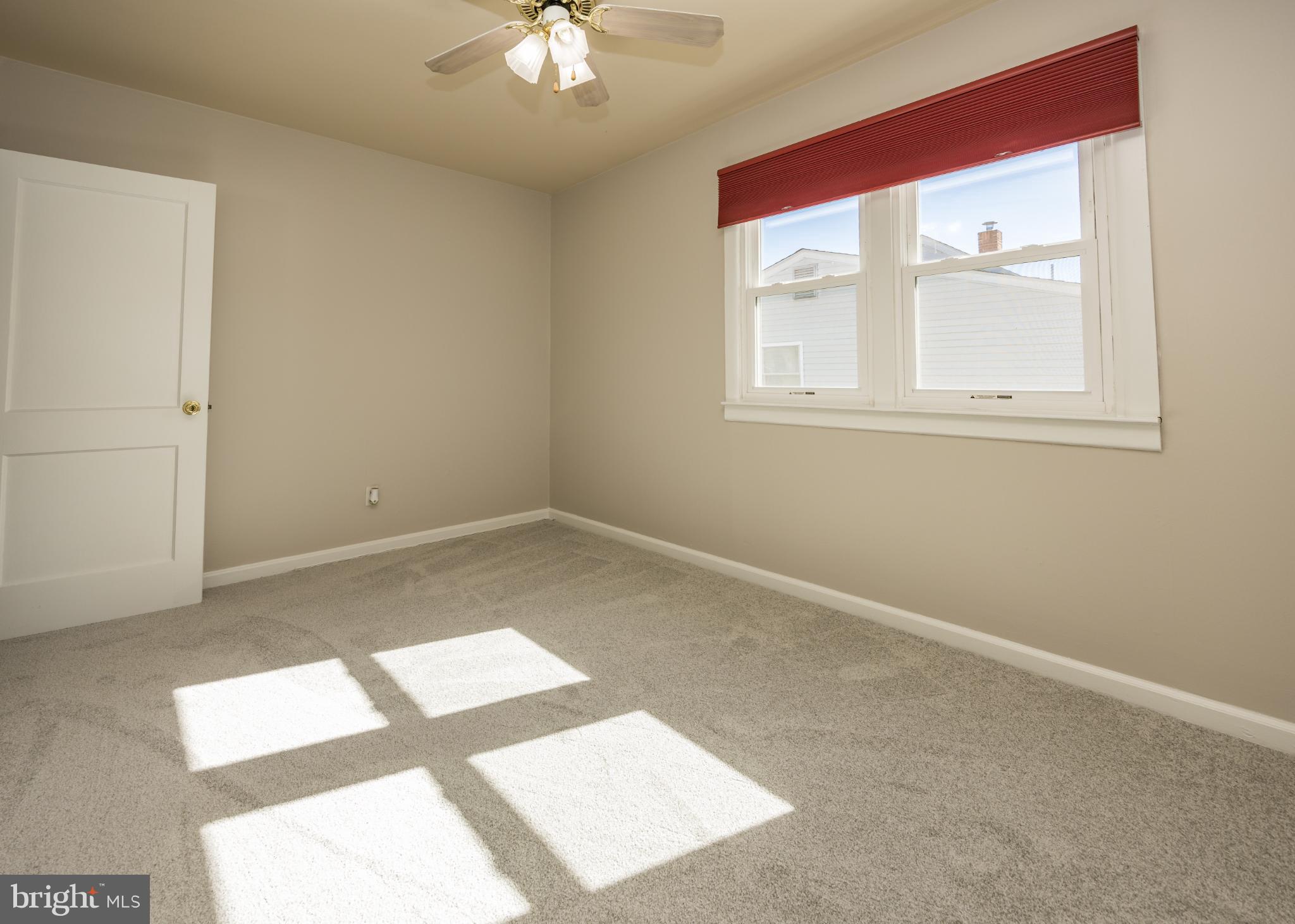 14 Lasalle Avenue New Castle, DE 19720 - Photo 14 of 23 an empty room with a window