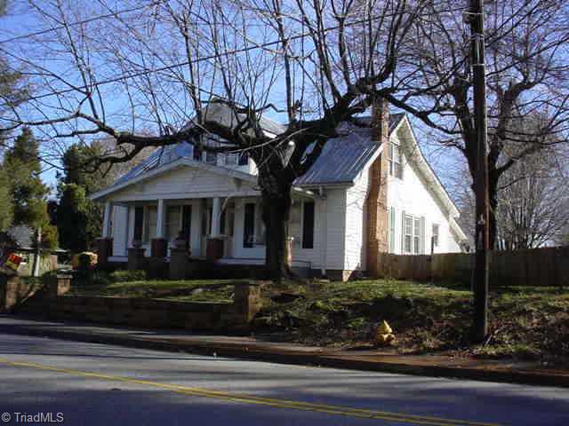 7825 Broad Street Rural Hall, NC 27045 - Photo 1 of 1 Exterior Front.