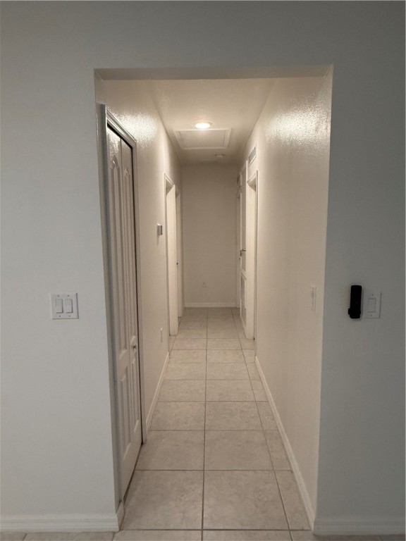 8166 97th Avenue Vero Beach, FL 32967 - Photo 11 of 11 a view of a hallway