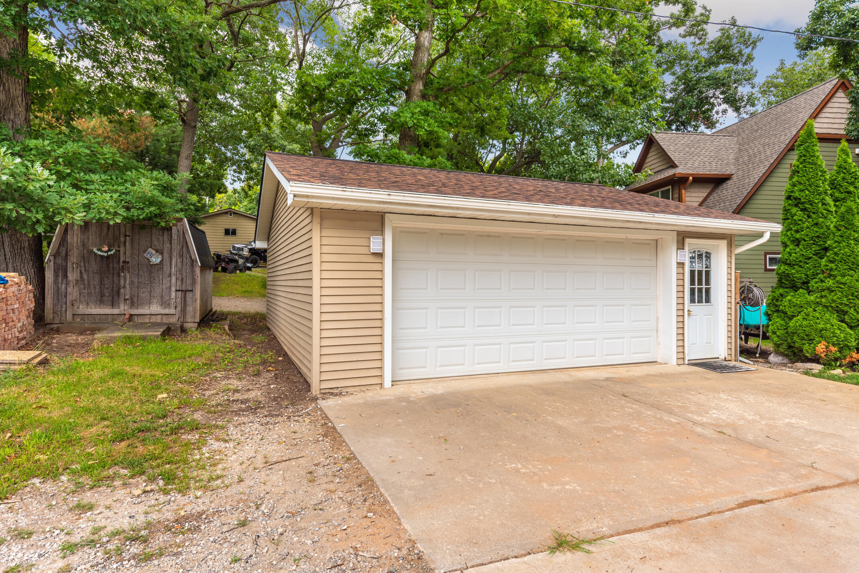 883 Hurley Drive Howell, MI 48843 - Photo 6 of 54 012_25