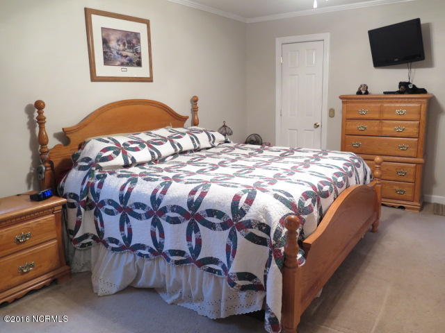 1060 Parker Memorial Road Clinton, NC 28328 - Photo 18 of 27 IMG_1371