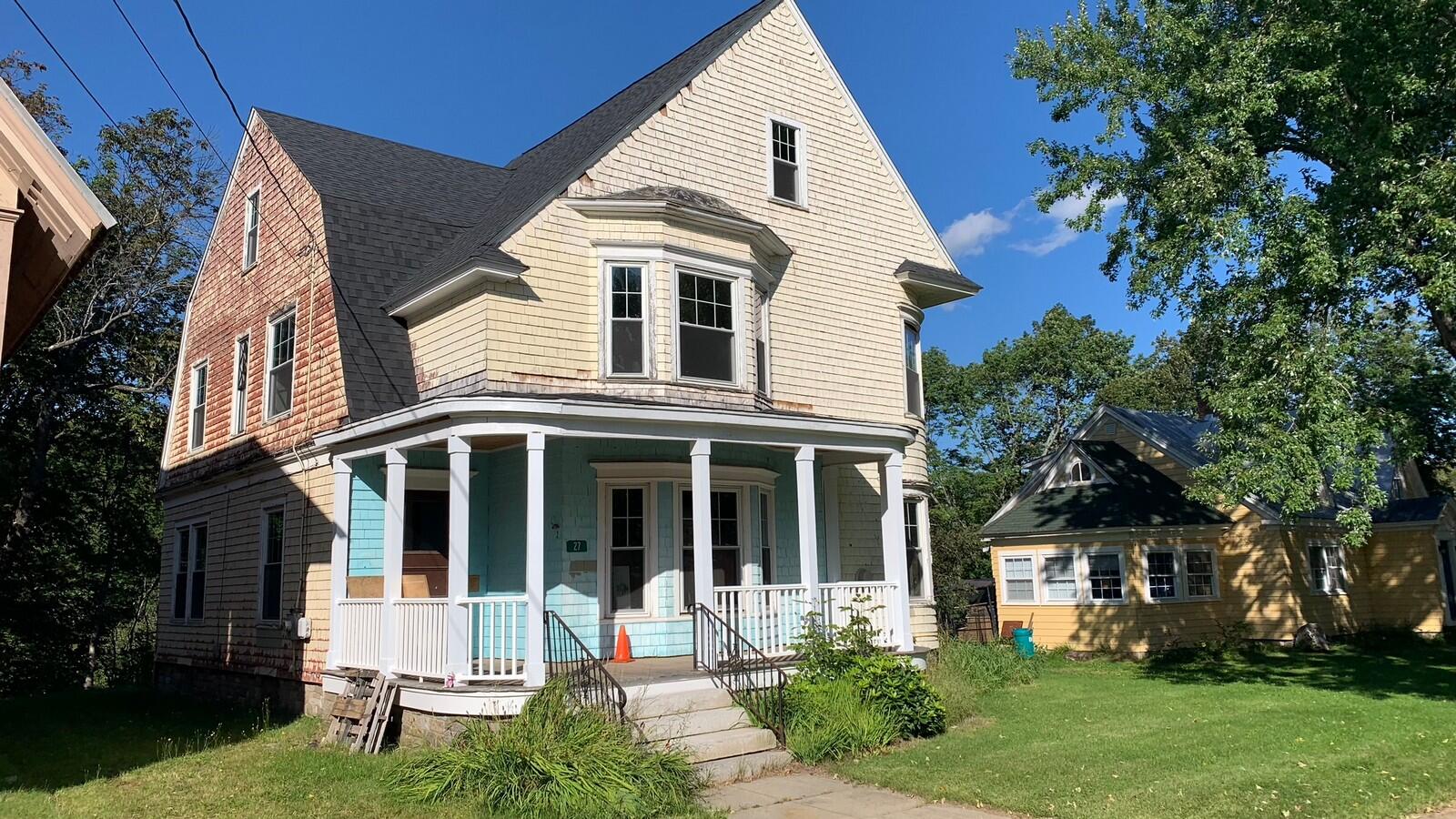 27 Main Street Phillips, ME 04966 - Photo 5 of 56 AP23039PhillipsME05