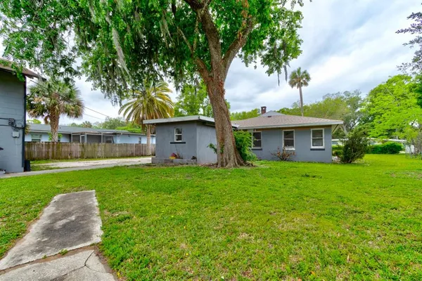 $299,990 | 633 Byron Avenue, Daytona Beach, FL 32114