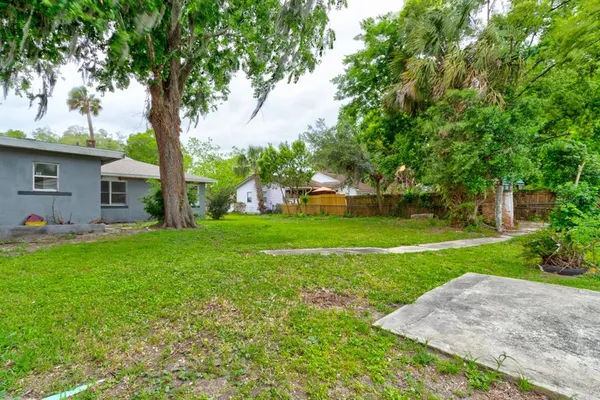 $299,990 | 633 Byron Avenue, Daytona Beach, FL 32114