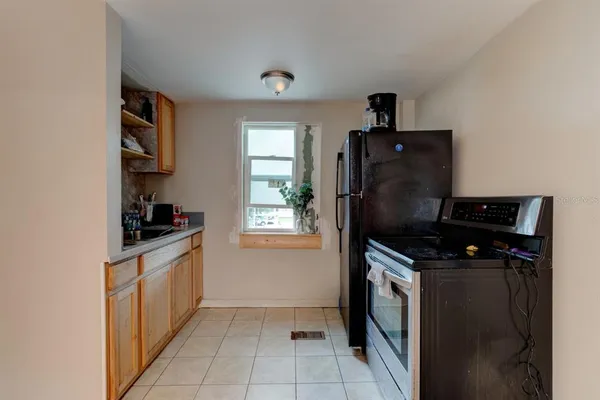 $299,990 | 633 Byron Avenue, Daytona Beach, FL 32114