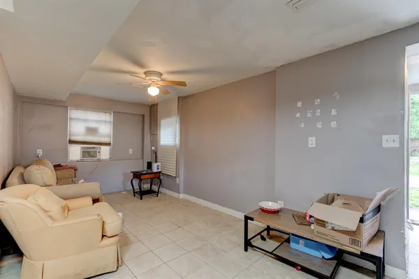 $299,990 | 633 Byron Avenue, Daytona Beach, FL 32114