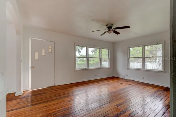 $299,990 | 633 Byron Avenue, Daytona Beach, FL 32114
