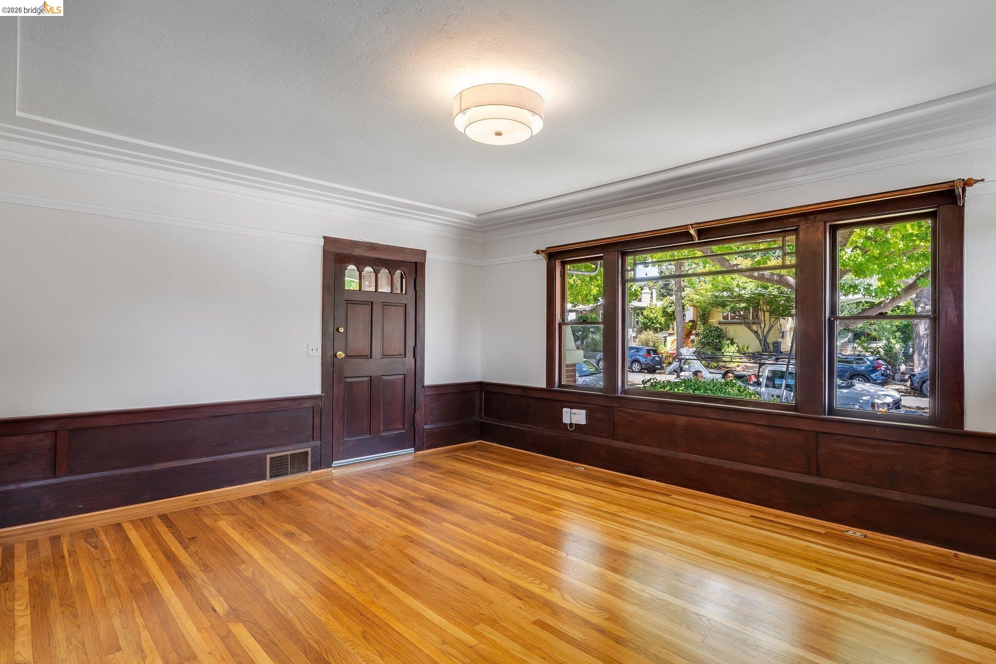 2350 Spaulding Avenue Berkeley, CA 94703 - Photo 4 of 30