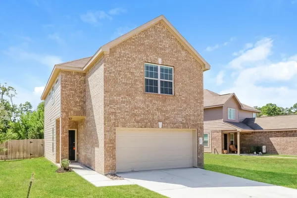 $1,690 | 175 Spring Meadows Circle, Willis, TX 77378