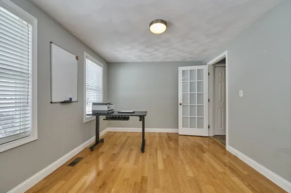 $5,999 | 27 Cranberry Lane, Burlington, MA 01803