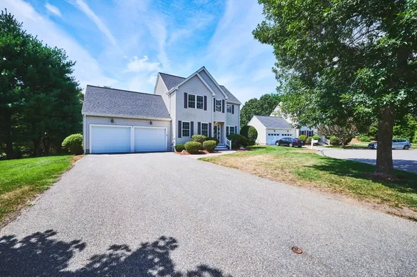 $5,999 | 27 Cranberry Lane, Burlington, MA 01803