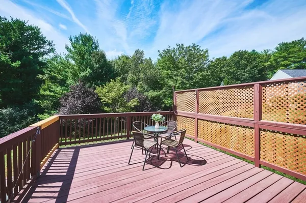 $5,999 | 27 Cranberry Lane, Burlington, MA 01803