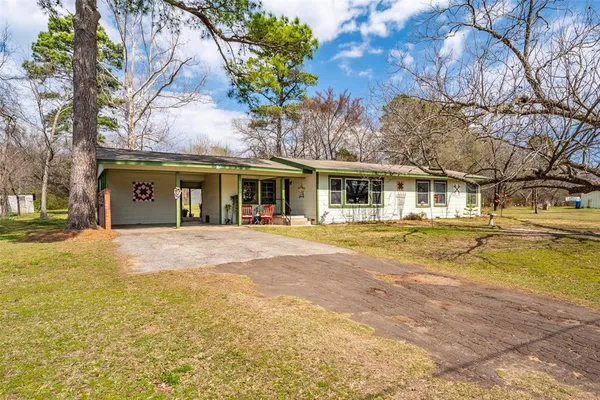 $275,000 | 609 East Quitman Street, Alba, TX 75410
