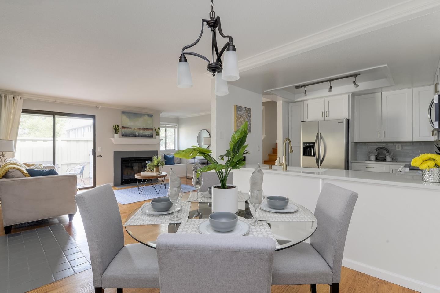 71 Roberts Road, Unit 5 Los Gatos, CA 95032 - Photo 9 of 27 Gallery Image 9