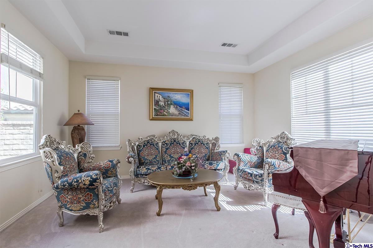 27147 Cedar Ridge Place Valencia, CA 91381 - Photo 14 of 28 Gallery Image 14