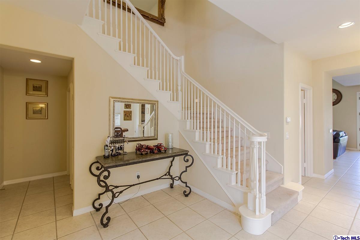 27147 Cedar Ridge Place Valencia, CA 91381 - Photo 22 of 28 Gallery Image 22