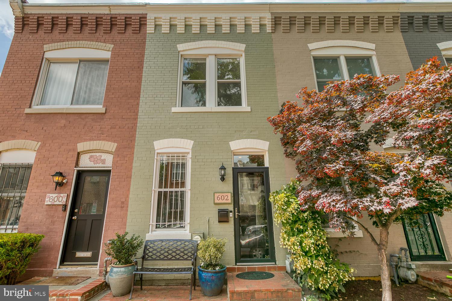 602 14th Place Northeast Washington, DC 20002 - Photo 1 of 40 Charming 3BR/1.5BA Capitol Hill row house!