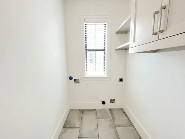 $3,100 | 2122 Blalock Road, Unit A, Houston, TX 77080