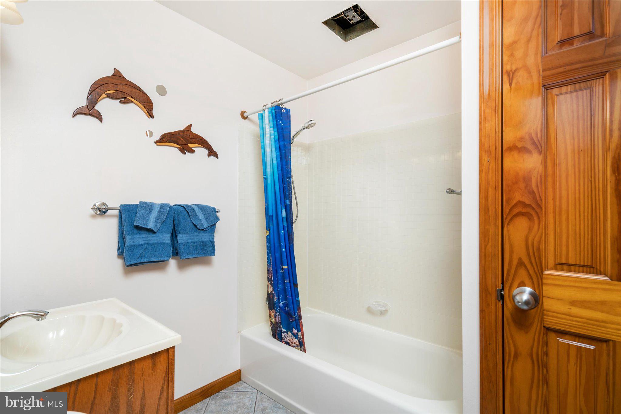 121 Florence Avenue Ewing, NJ 08618 - Photo 14 of 24