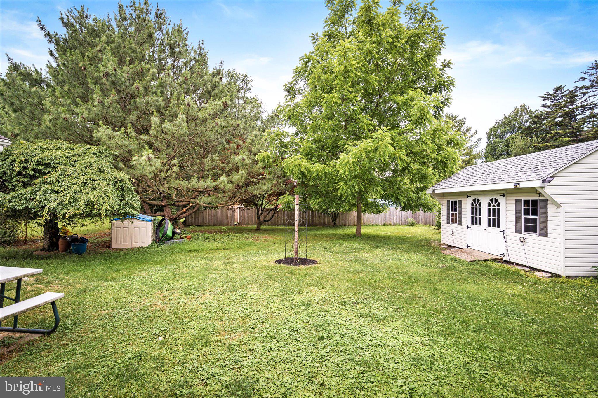 121 Florence Avenue Ewing, NJ 08618 - Photo 22 of 24