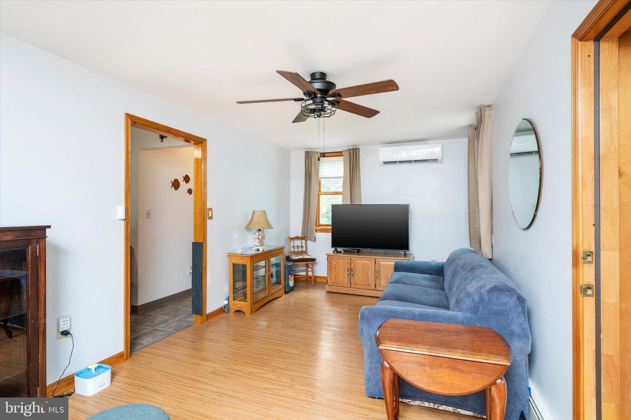 121 Florence Avenue Ewing, NJ 08618 - Photo 7 of 24