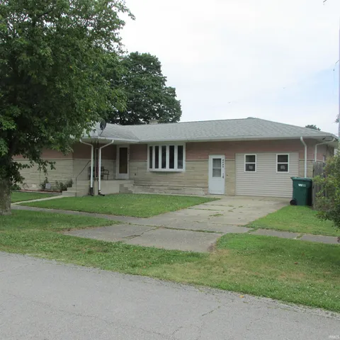 $220,000 | 404 West Franklin Street, Colfax, IN 46035