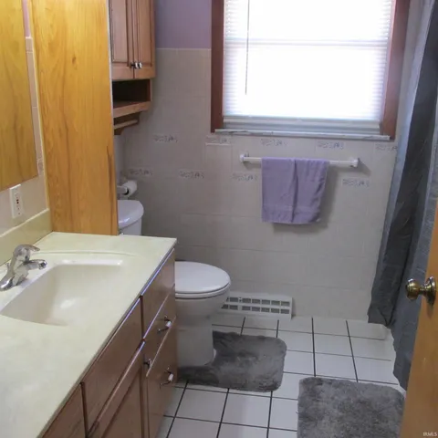 $220,000 | 404 West Franklin Street, Colfax, IN 46035