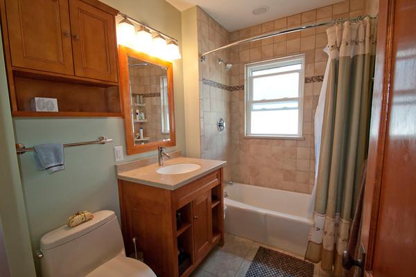 18 Gilbert Road, Unit 2 Belmont, MA 02478 - Photo 7 of 8 Gallery Image 7