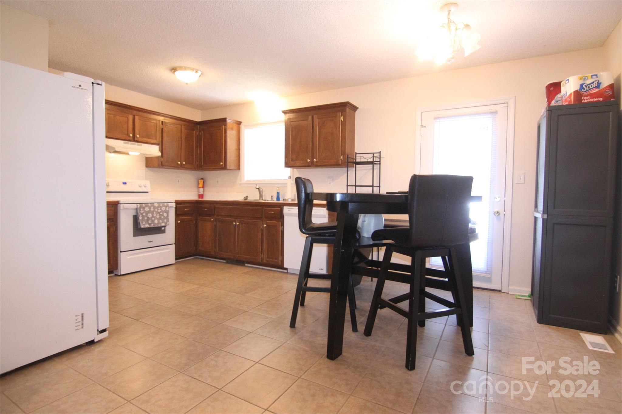119 Ridge Avenue Cherryville, NC 28021 - Photo 11 of 30 Gallery Image 11
