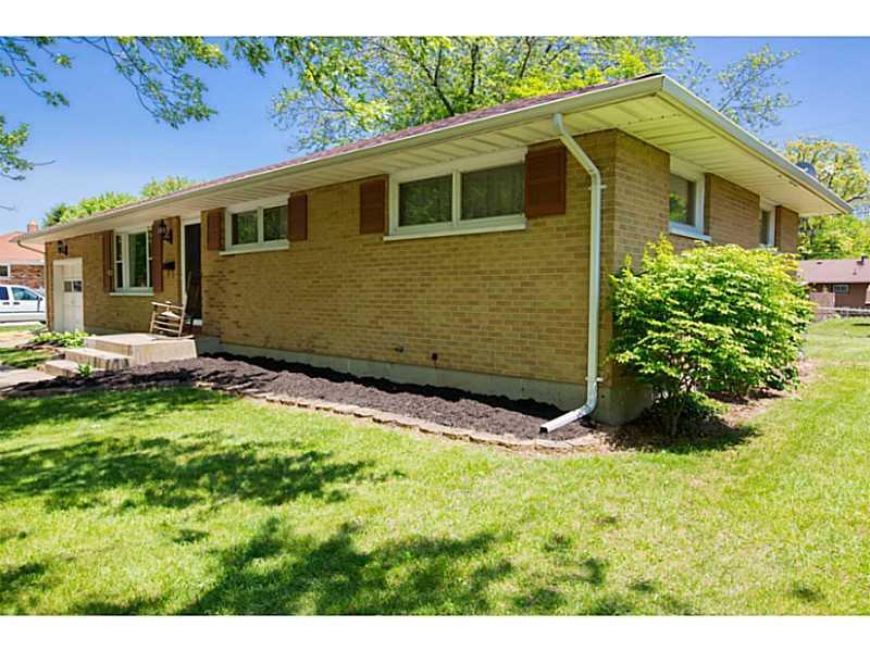 4302 Phoenix Drive Springfield, OH 45503 - Photo 4 of 21