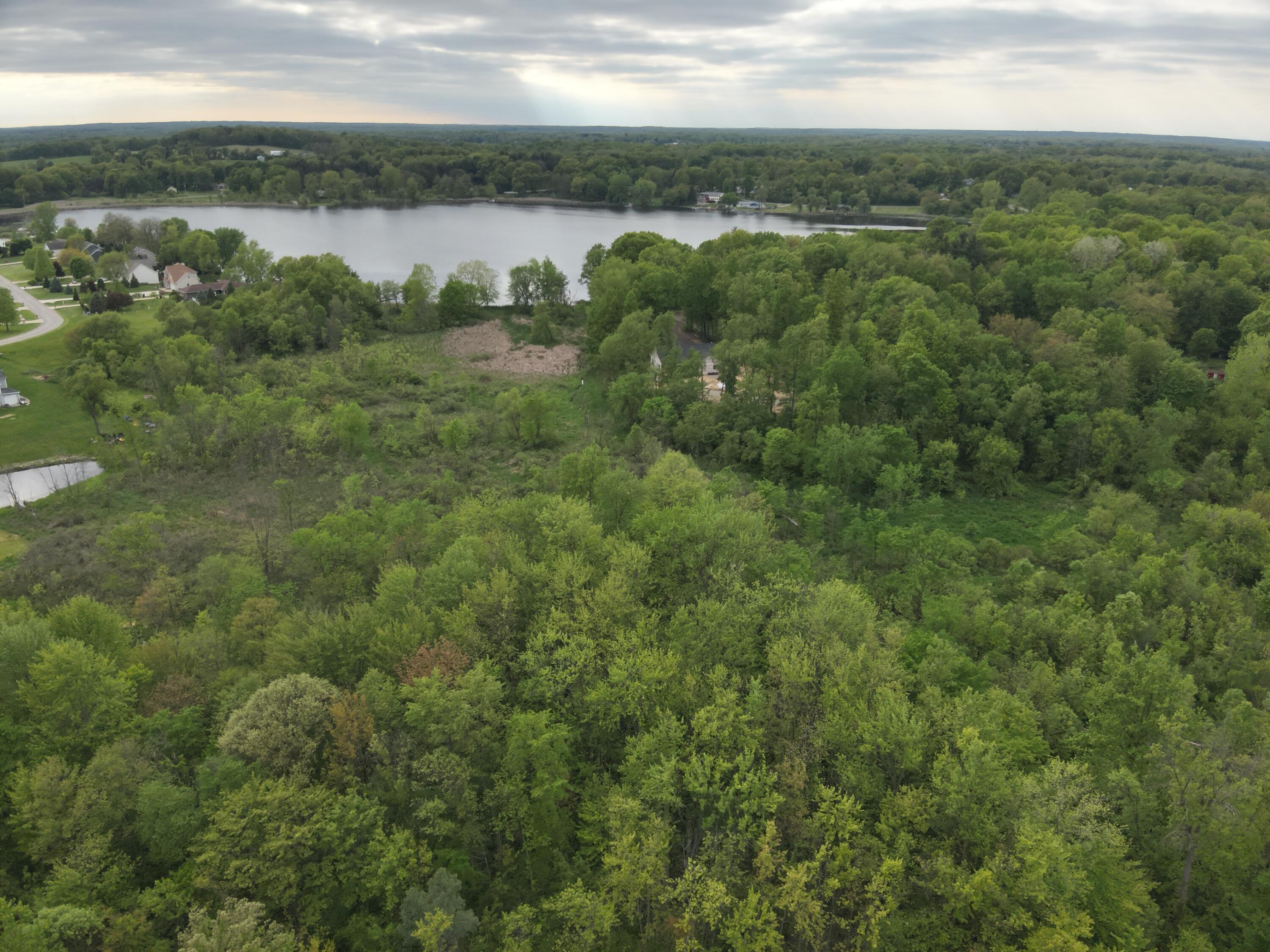 Bunkerhill Road Jackson, MI 49201 - Photo 12 of 31 DJI_20250520063014_0021_V