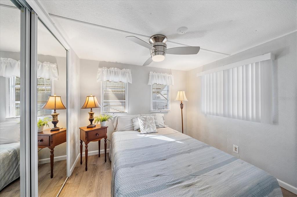 84 Del Rio Drive Palmetto, FL 34221 - Photo 12 of 24