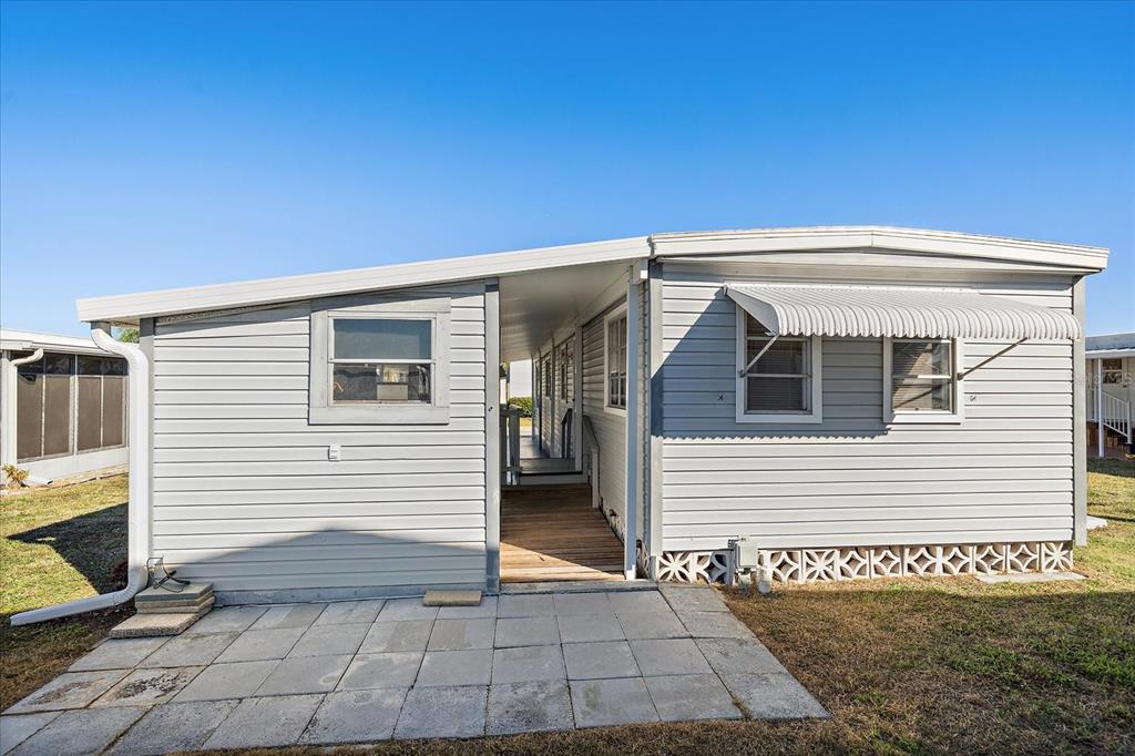 84 Del Rio Drive Palmetto, FL 34221 - Photo 24 of 24