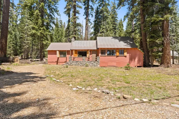 $395,000 | 62112 Upper Deer Creek Lane, Unit 20, Shaver Lake, CA 93664