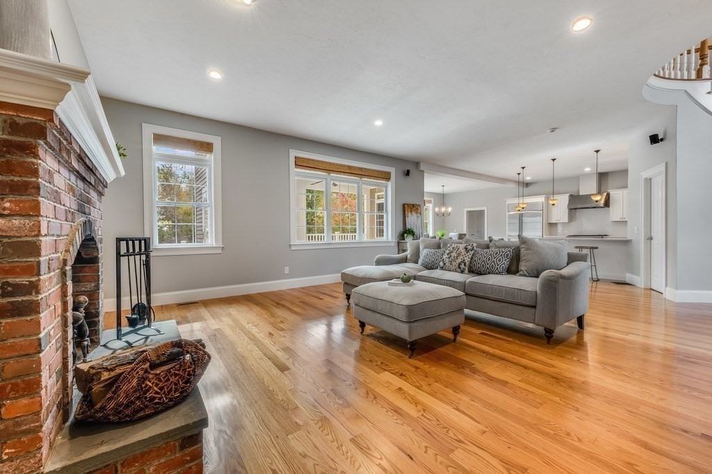 16 Coachman Ridge Road Shrewsbury, MA 01545 - Photo 12 of 35 Gallery Image 12
