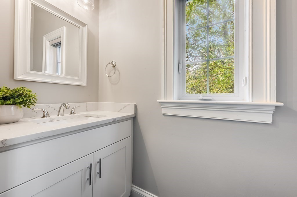 16 Coachman Ridge Road Shrewsbury, MA 01545 - Photo 16 of 35 Gallery Image 16