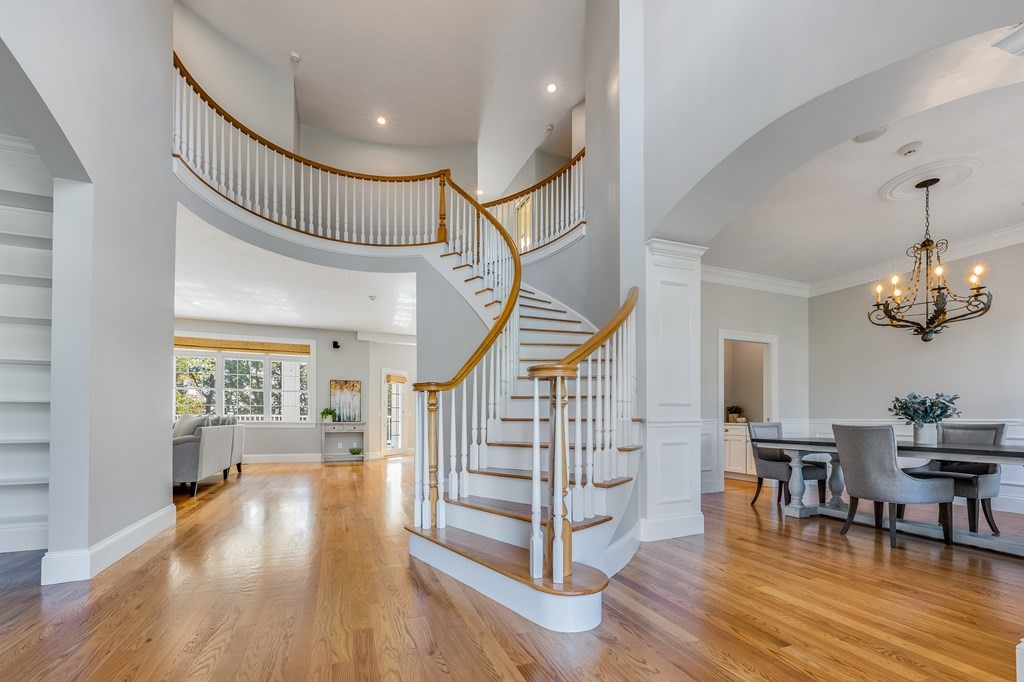 16 Coachman Ridge Road Shrewsbury, MA 01545 - Photo 2 of 35 Gallery Image 2