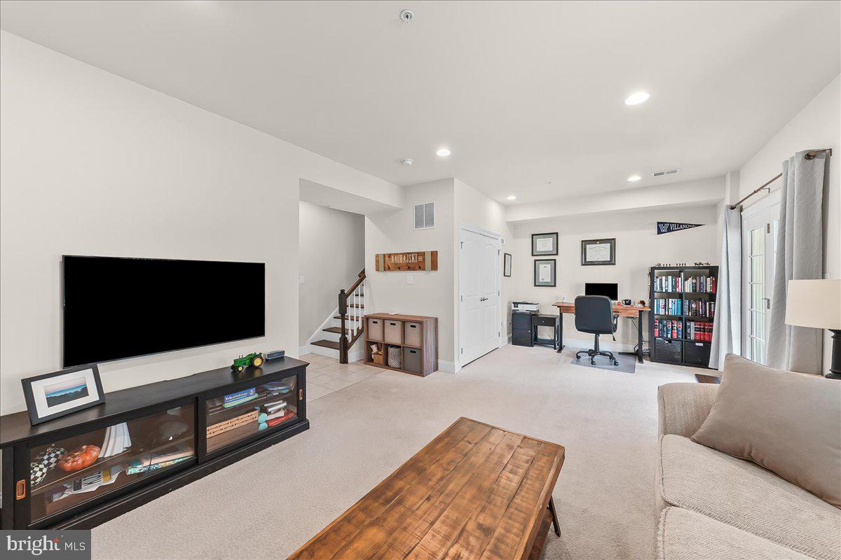 855 Stonecliffe Road Malvern, PA 19355 - Photo 27 of 32