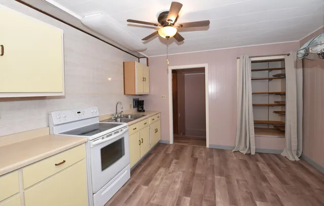 $234,900 | 2843 Eisenhower Drive, Racine, WI 53405