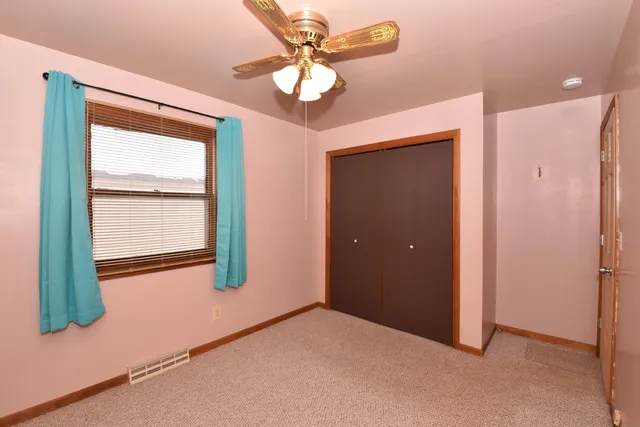 $234,900 | 2843 Eisenhower Drive, Racine, WI 53405