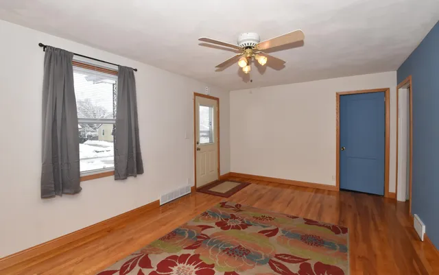 $234,900 | 2843 Eisenhower Drive, Racine, WI 53405