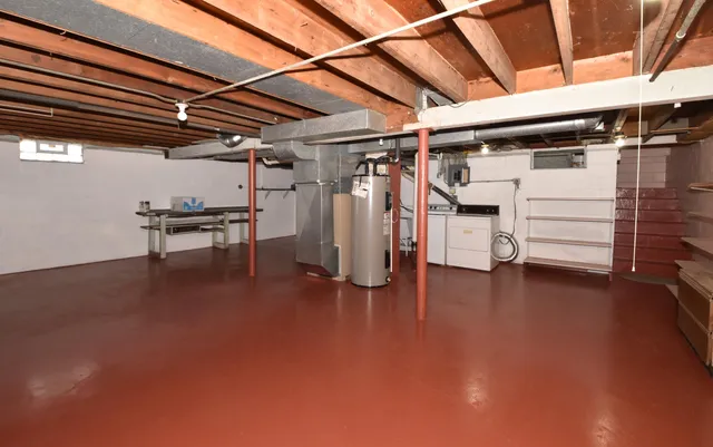 $234,900 | 2843 Eisenhower Drive, Racine, WI 53405