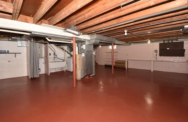 $234,900 | 2843 Eisenhower Drive, Racine, WI 53405