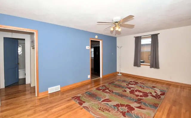 $234,900 | 2843 Eisenhower Drive, Racine, WI 53405