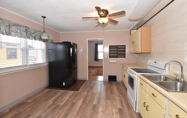 $234,900 | 2843 Eisenhower Drive, Racine, WI 53405