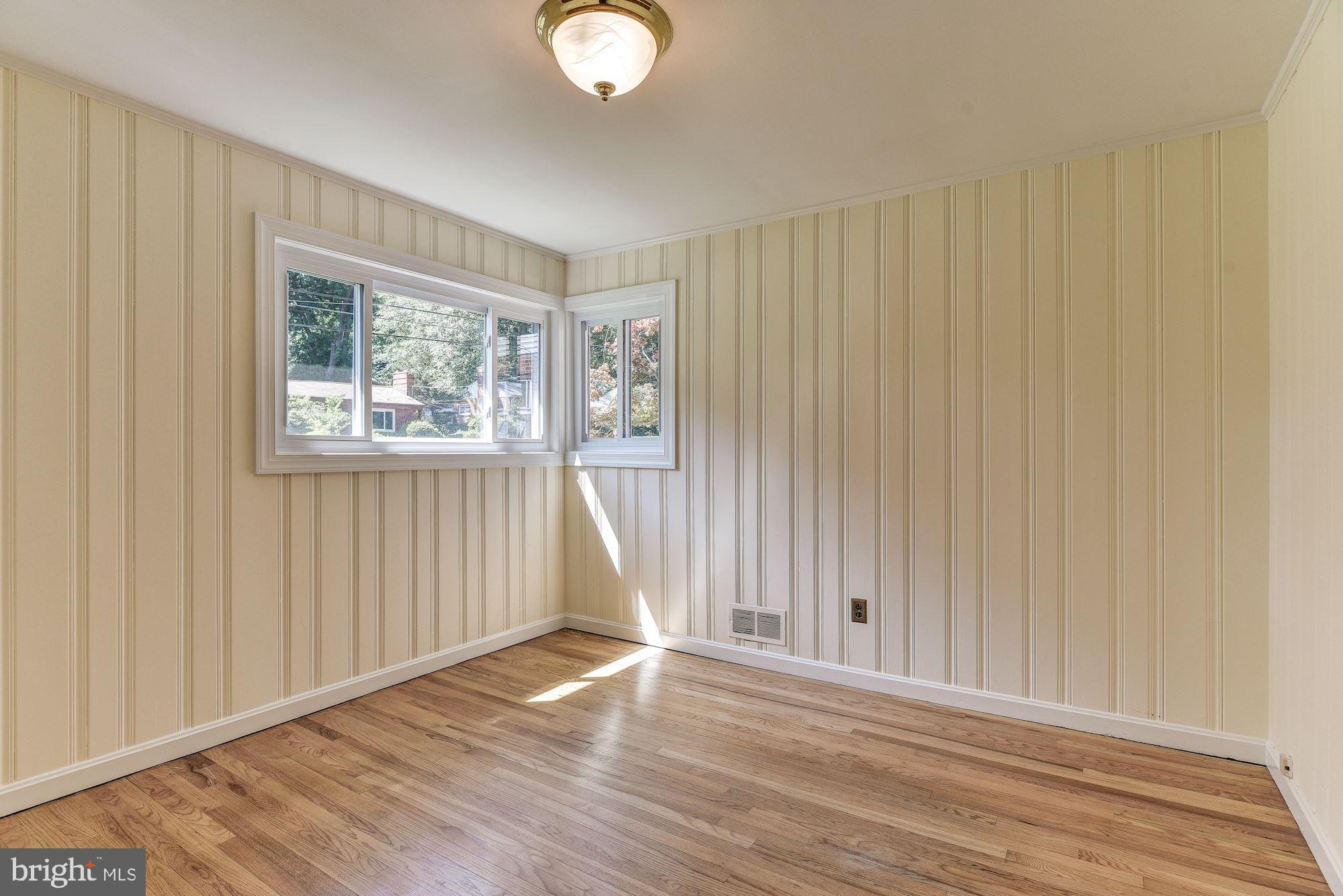1609 Sanford Road Silver Spring, MD 20902 - Photo 22 of 38 3rd bedroom.