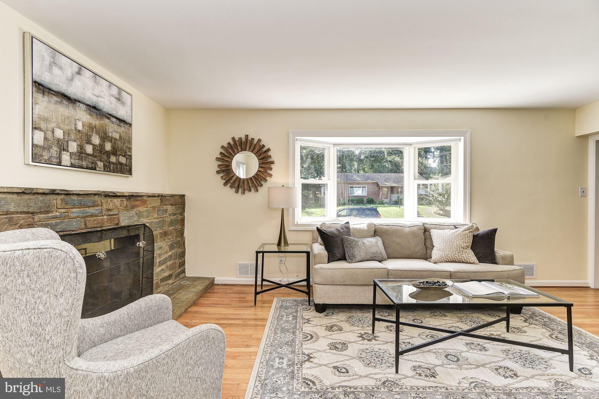 1609 Sanford Road Silver Spring, MD 20902 - Photo 6 of 38 Living room.